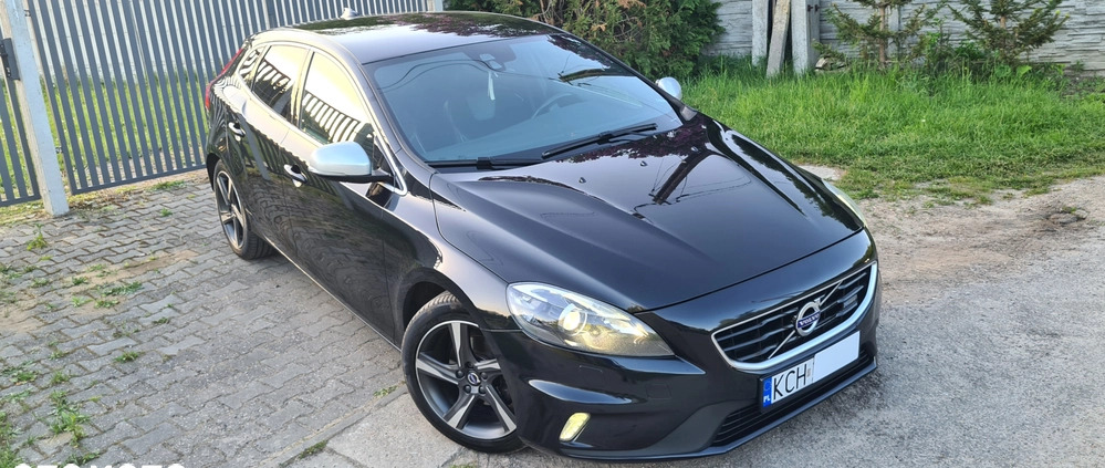 Volvo V40 cena 44900 przebieg: 229000, rok produkcji 2015 z Nowy Dwór Gdański małe 742